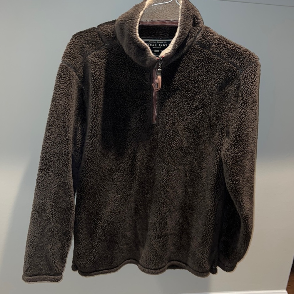 True Grit pullover